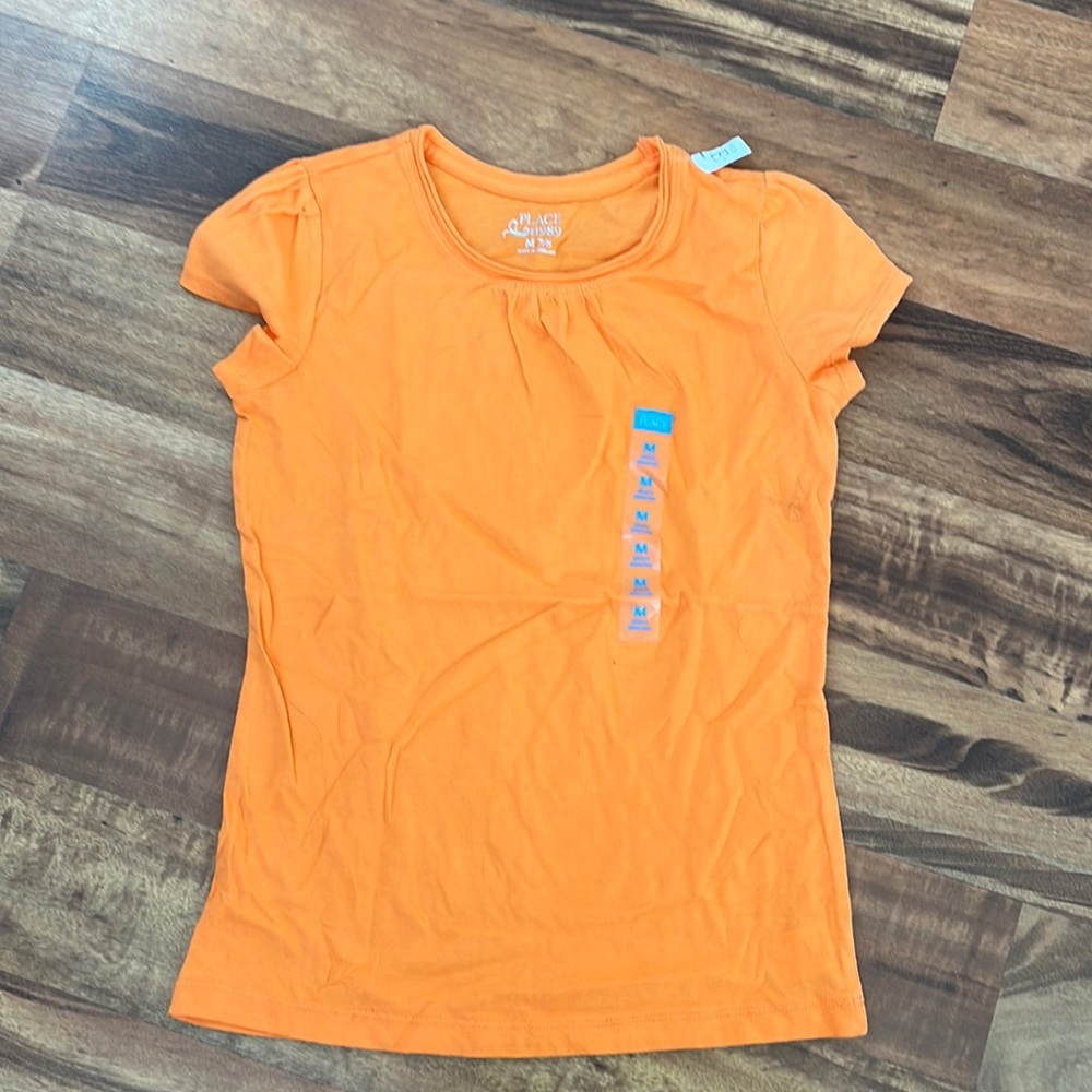 Girls short sleeve shirt size 7/8. The Children’s Place brand l. NWT
